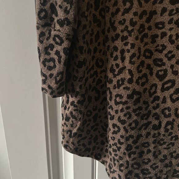 Super soft Market & Spruce lightweight 3/4 length sweater - Picture 4 of 4